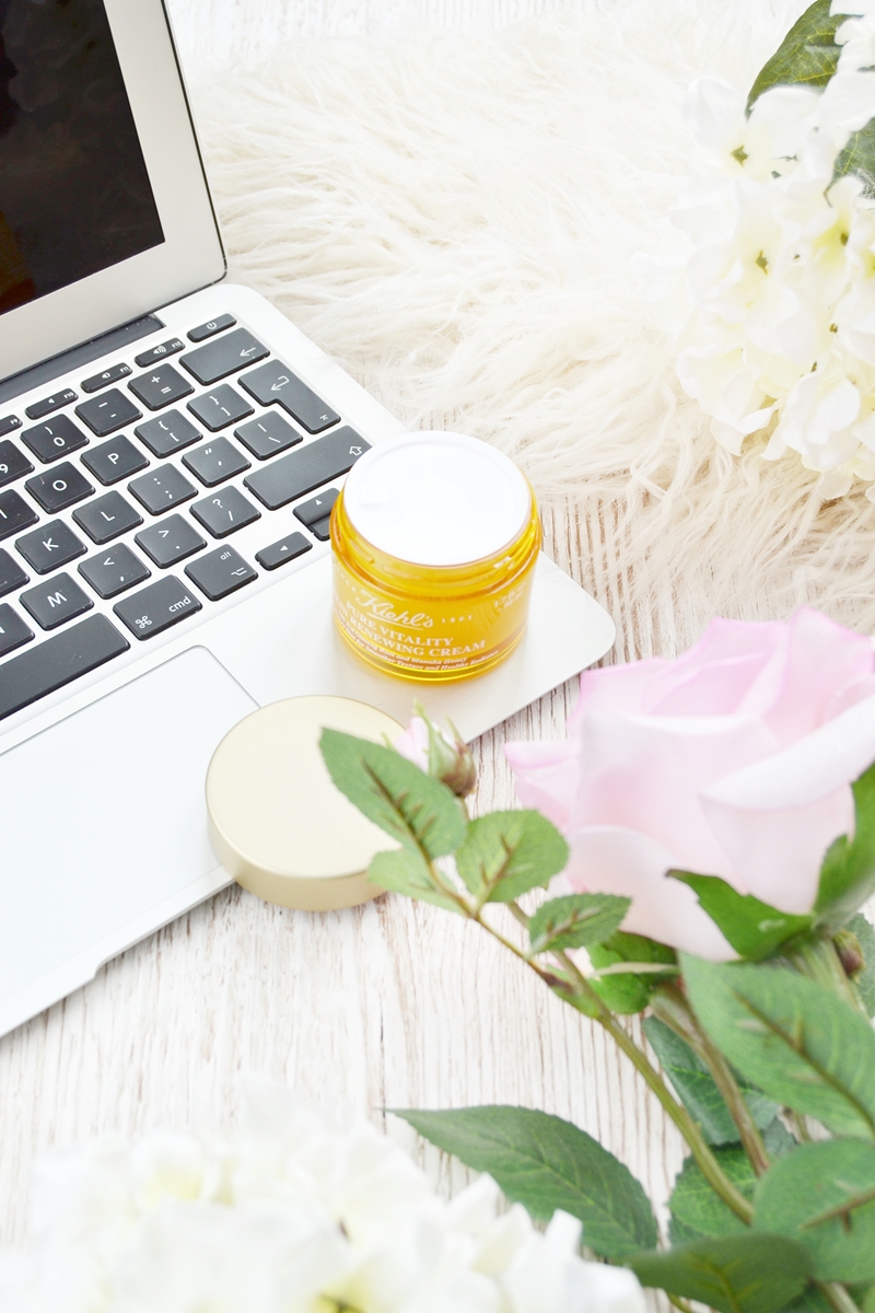 how to write a successful beauty blog