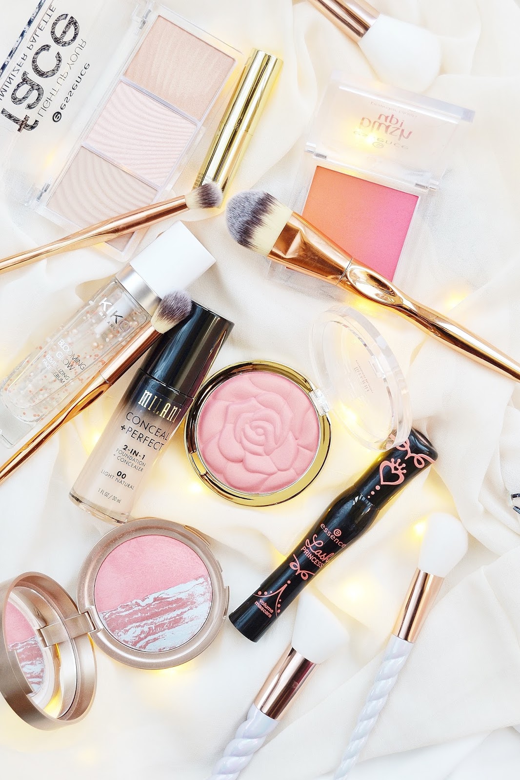 pretty-makeup-packaging